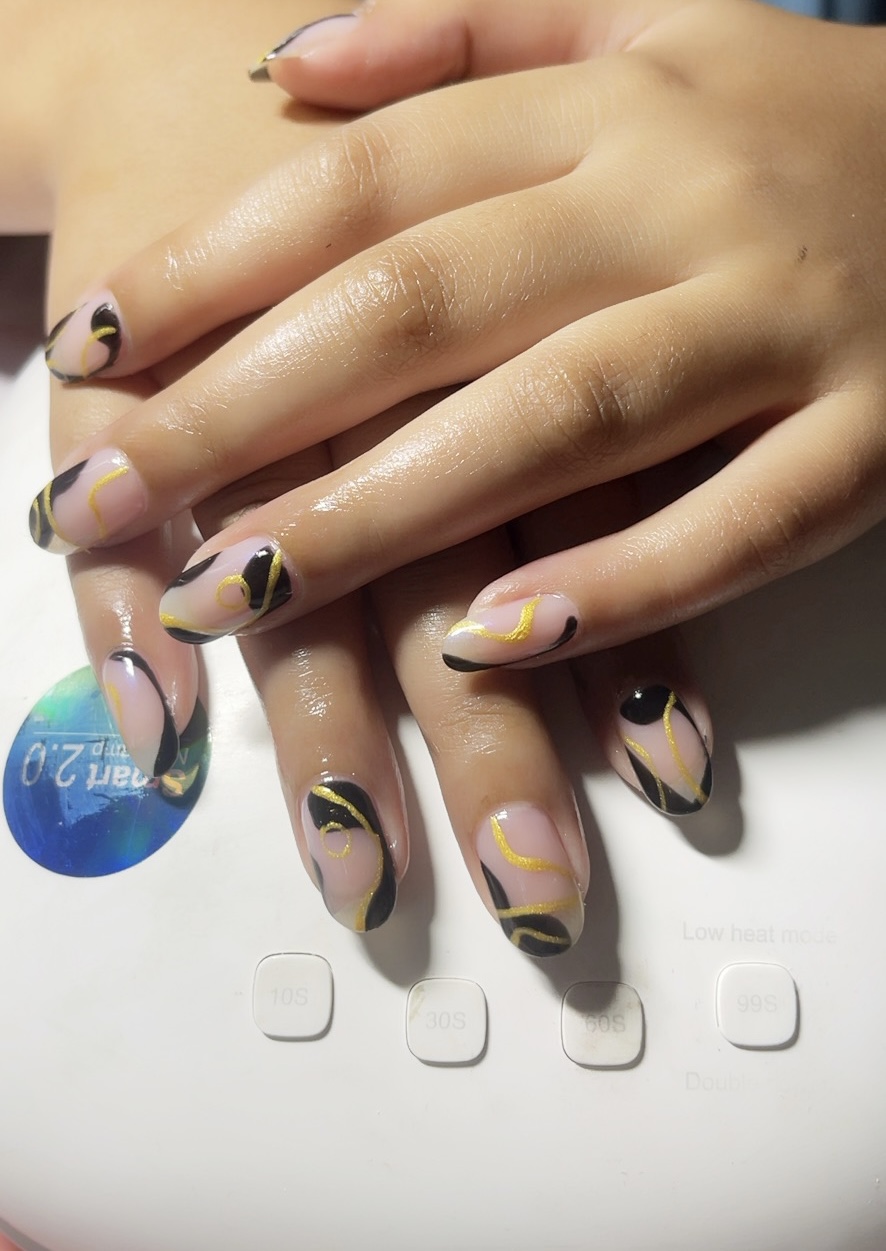 Mi's Nail Spa nail photo 4